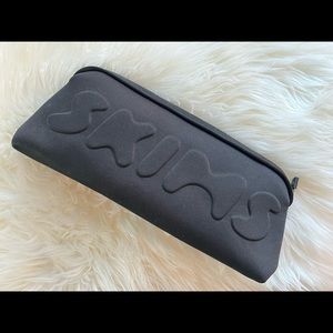 SKIMS SCULPTING SHORT MID THIGH W/ OPEN GUSSET